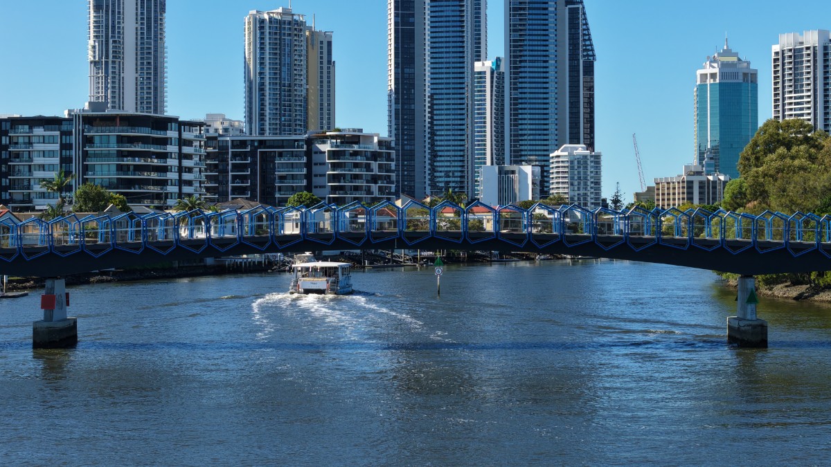 Chevron Island green bridge at Surfers Paradise on the Gold Coast