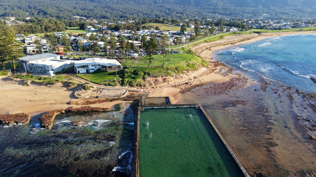 Bulli Rock Pool beside the Wollongong coastline